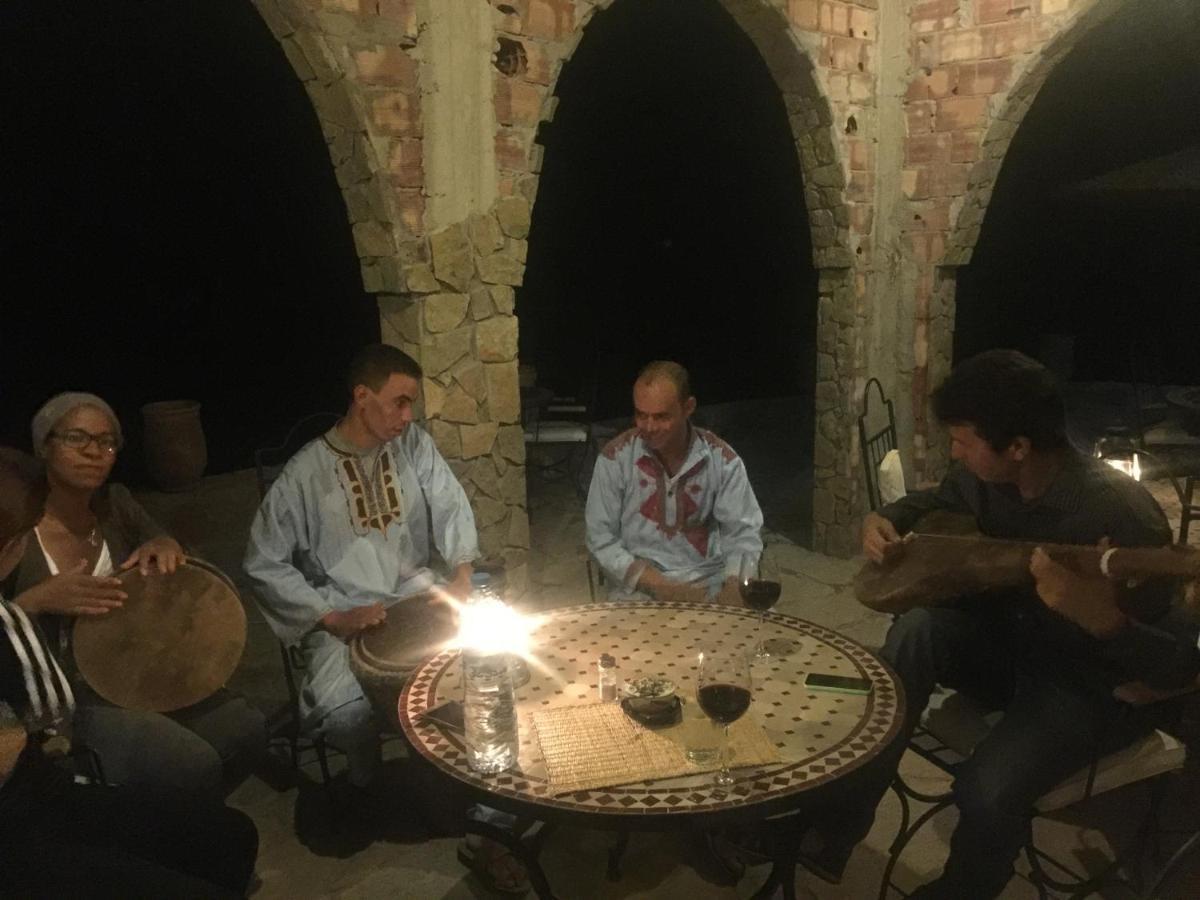 Auberge Le Festival Todra Gorge Aït Baha Exterior foto
