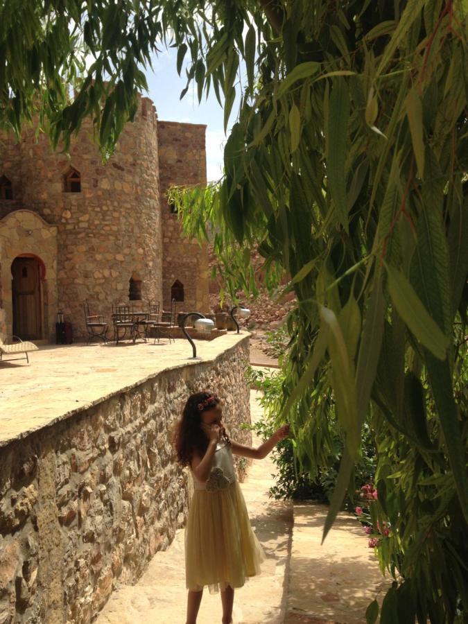 Auberge Le Festival Todra Gorge Aït Baha Exterior foto